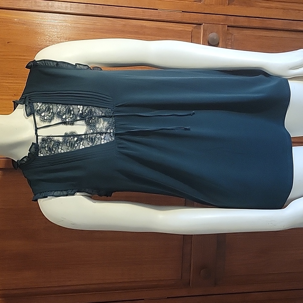 Express green lace top size s